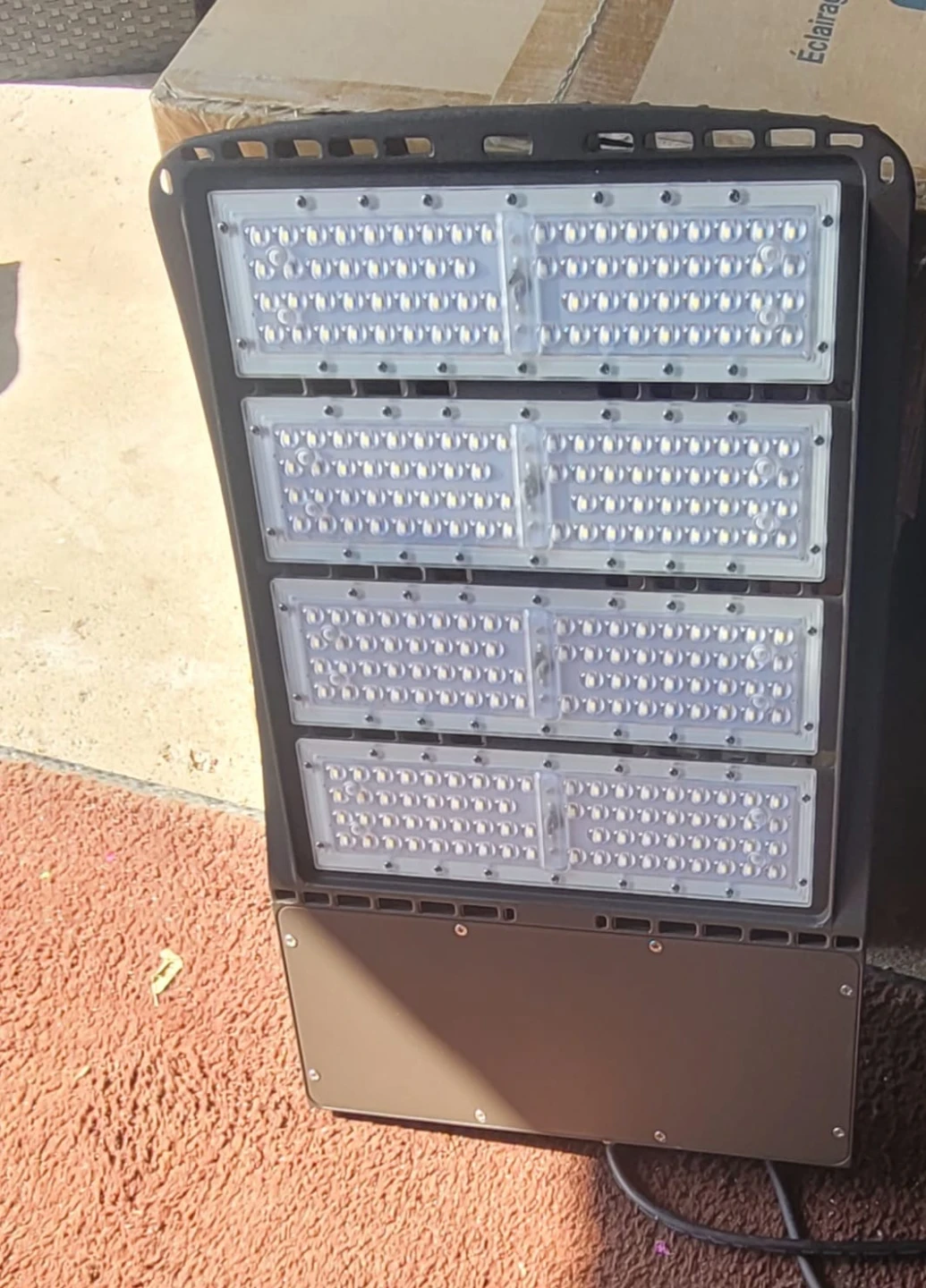 Illuminex Raggio LED Area Parking Light 240W 4000K Brown - photo 4