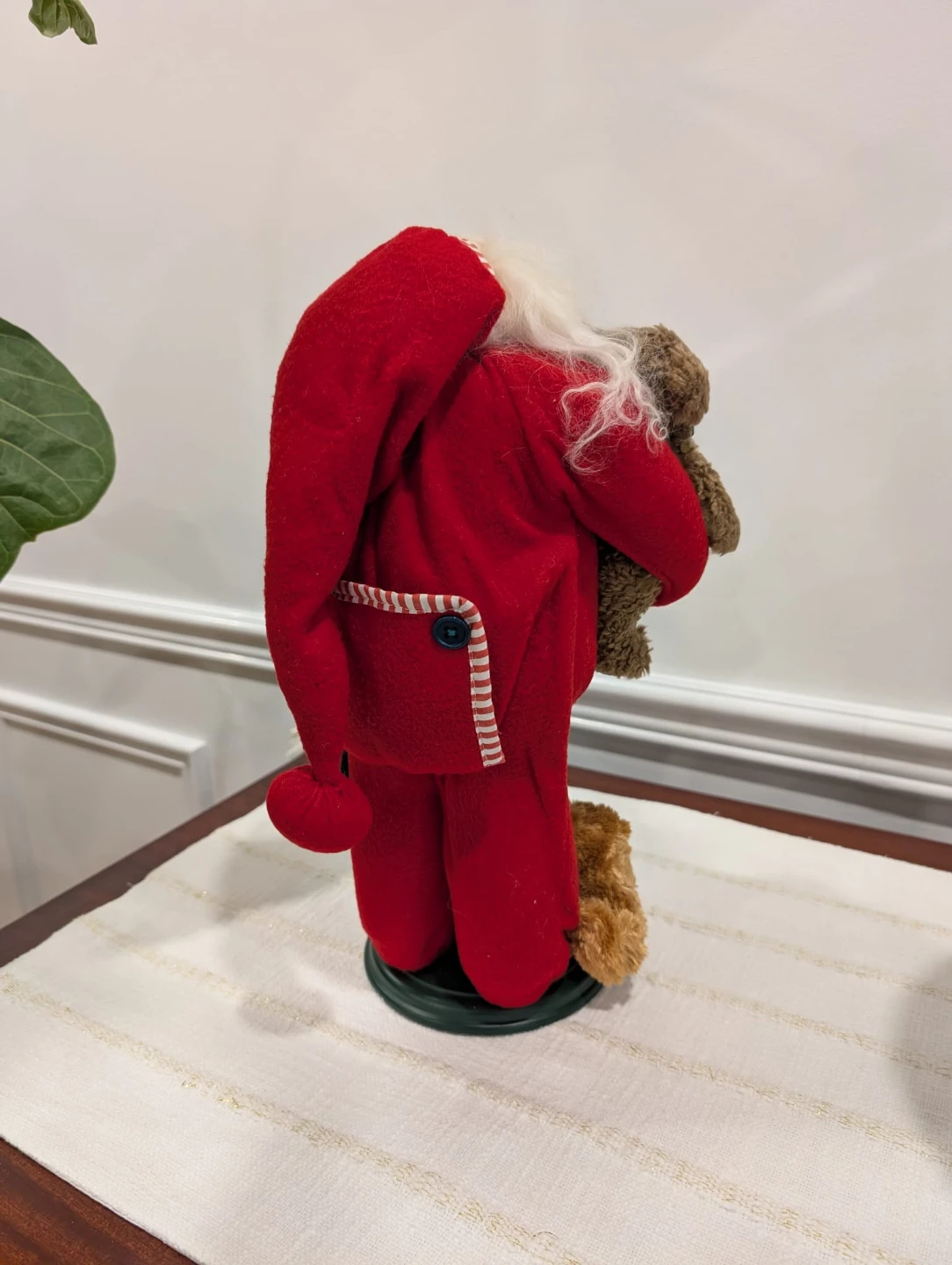 Santa Claus Statue Figure with Teddy Bears - photo 2