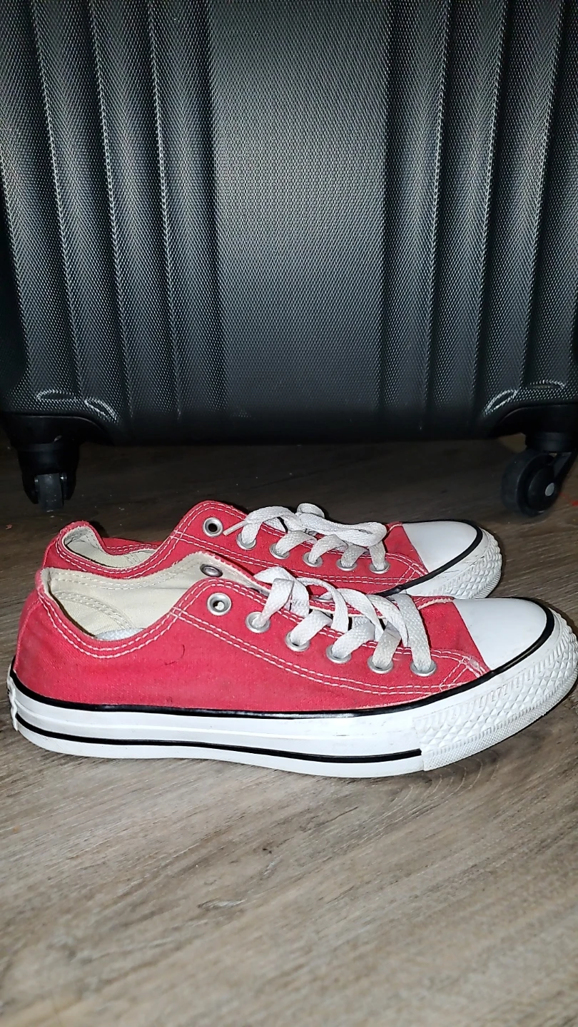 Red converse - photo 2