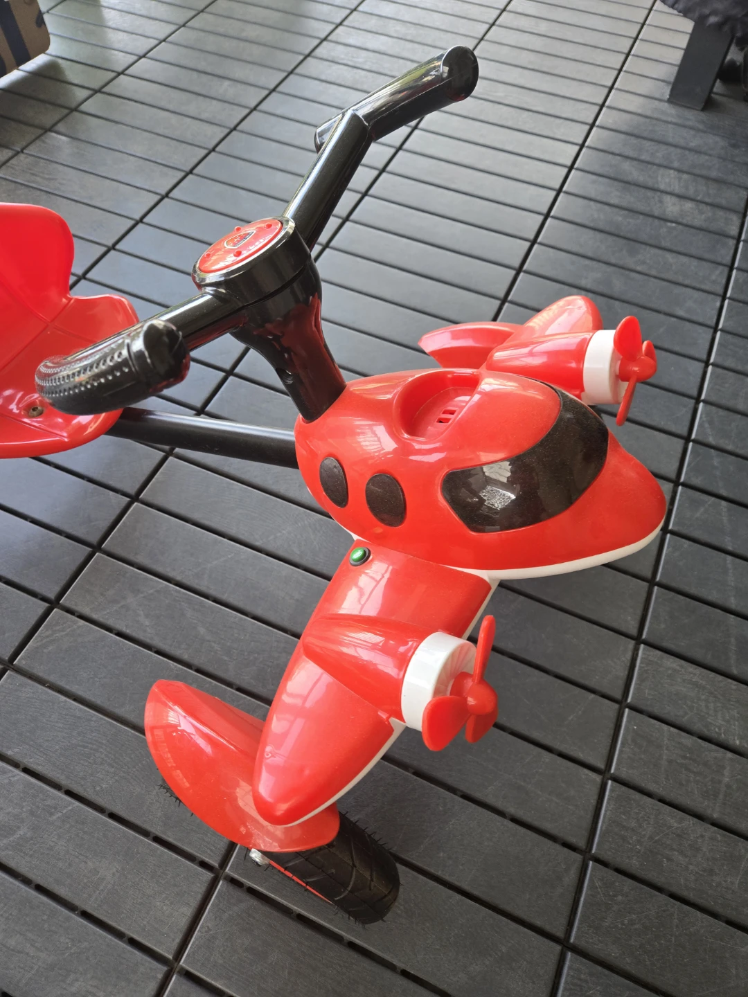Kids ride on airplane toy - photo 2