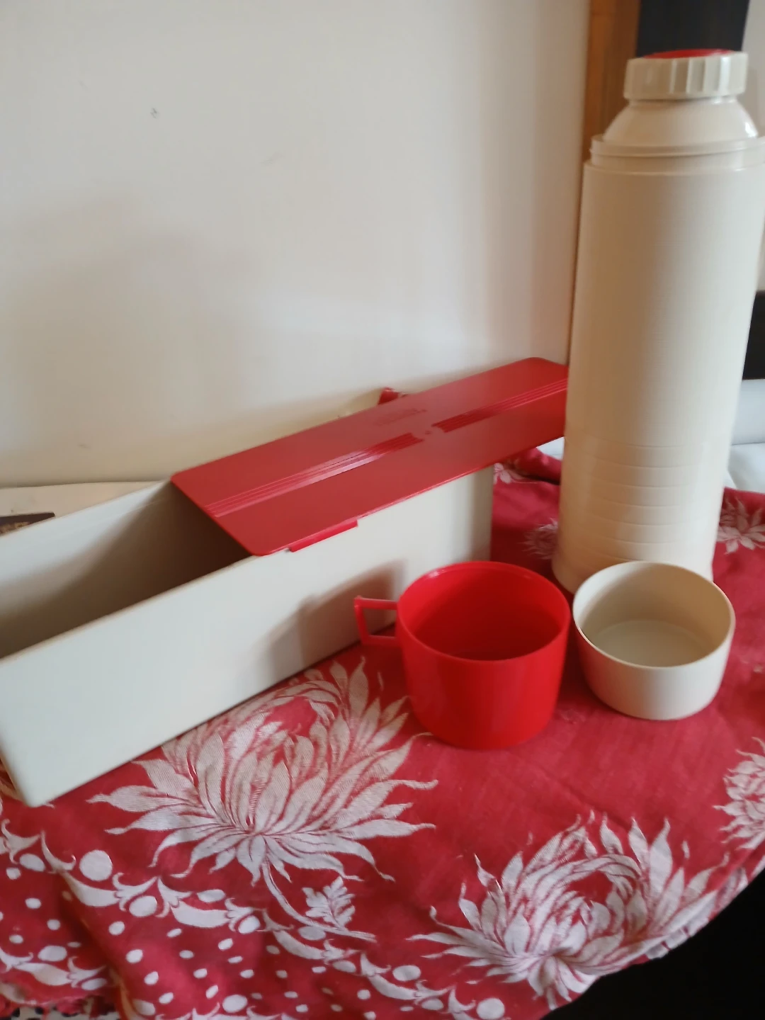 Vintage Thermos and Food Container Set - photo 2