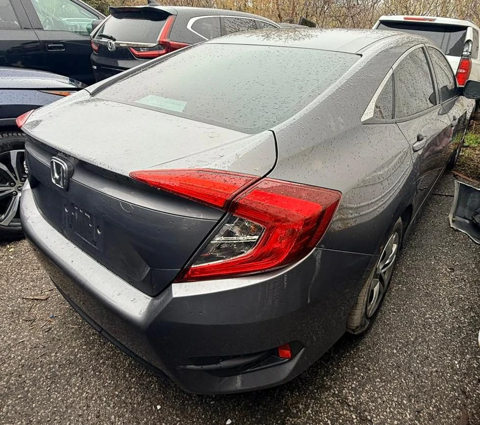 Honda Civic Sedan - photo 2