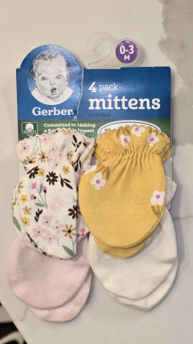 Gerber 4 Pack Baby Mittens 0-3 Months
