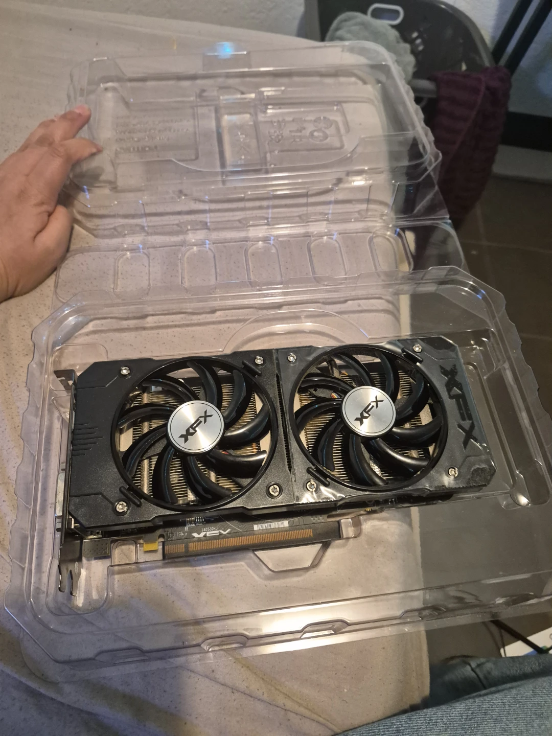 XFX Radeon R9 380 XXX Edition Graphics Card - photo 5