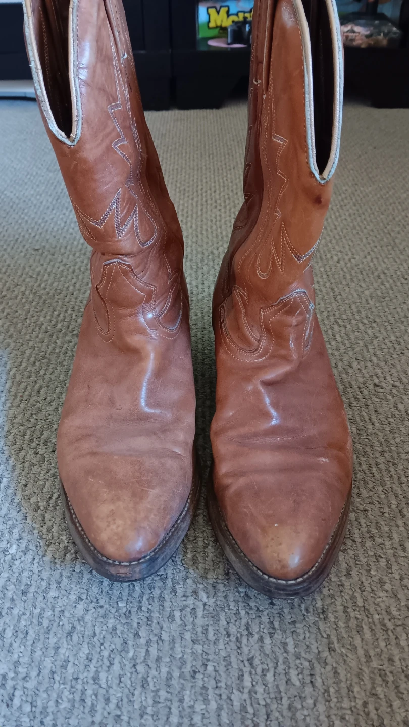 Cowboy Boots Size 8.5 D - photo 2