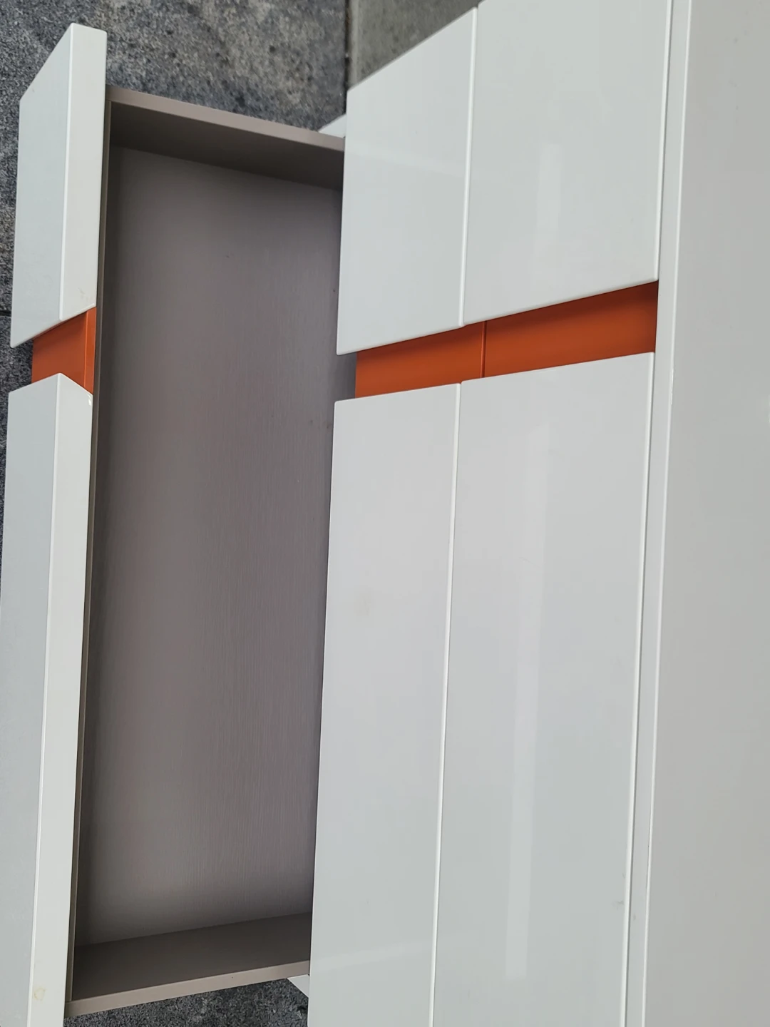 White 3-Drawer Dresser with Orange Accents - photo 5