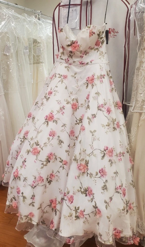Strapless Floral Ballgown Wedding Dress - photo 3