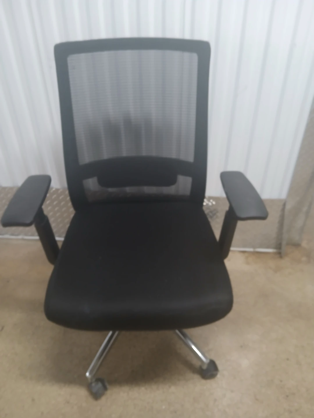 Office chears 45 each - photo 4