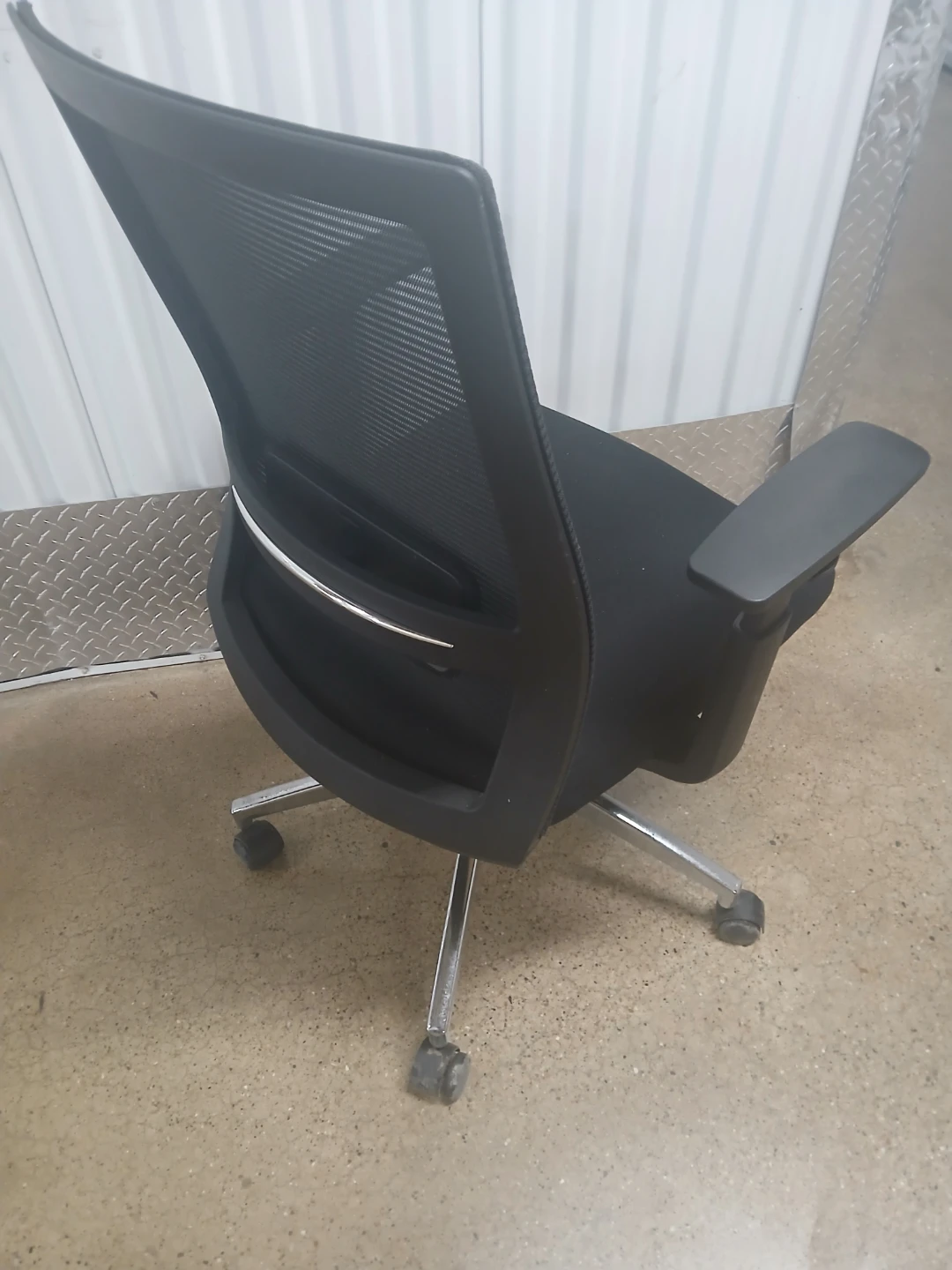 Office chears 45 each - photo 5