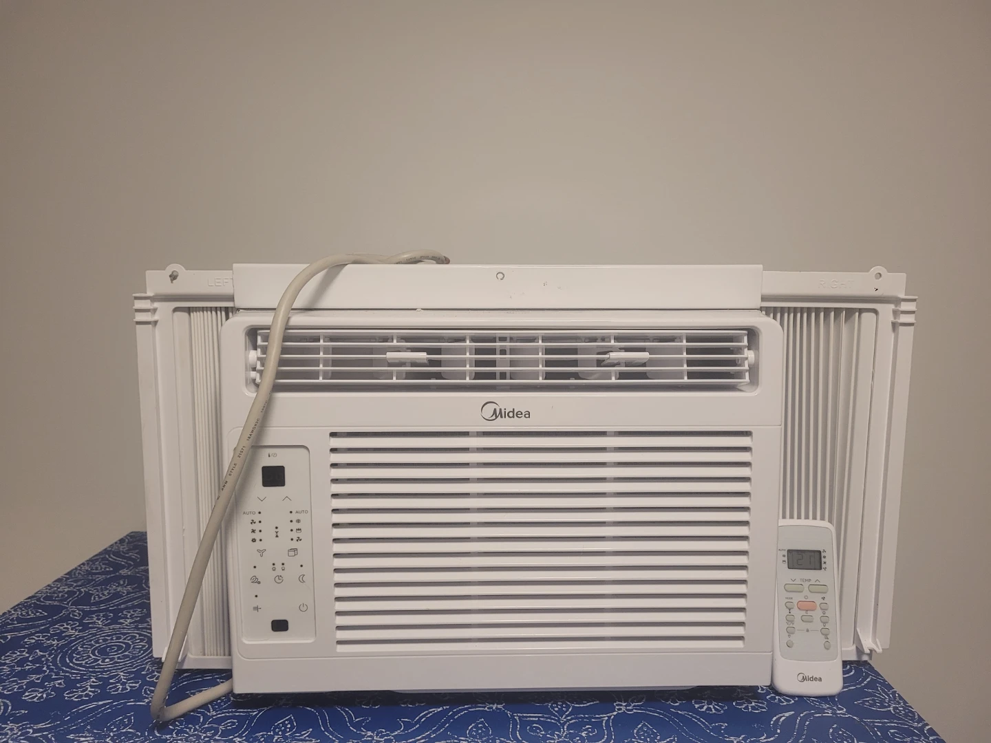 Midea Window Air Conditioner with Remote