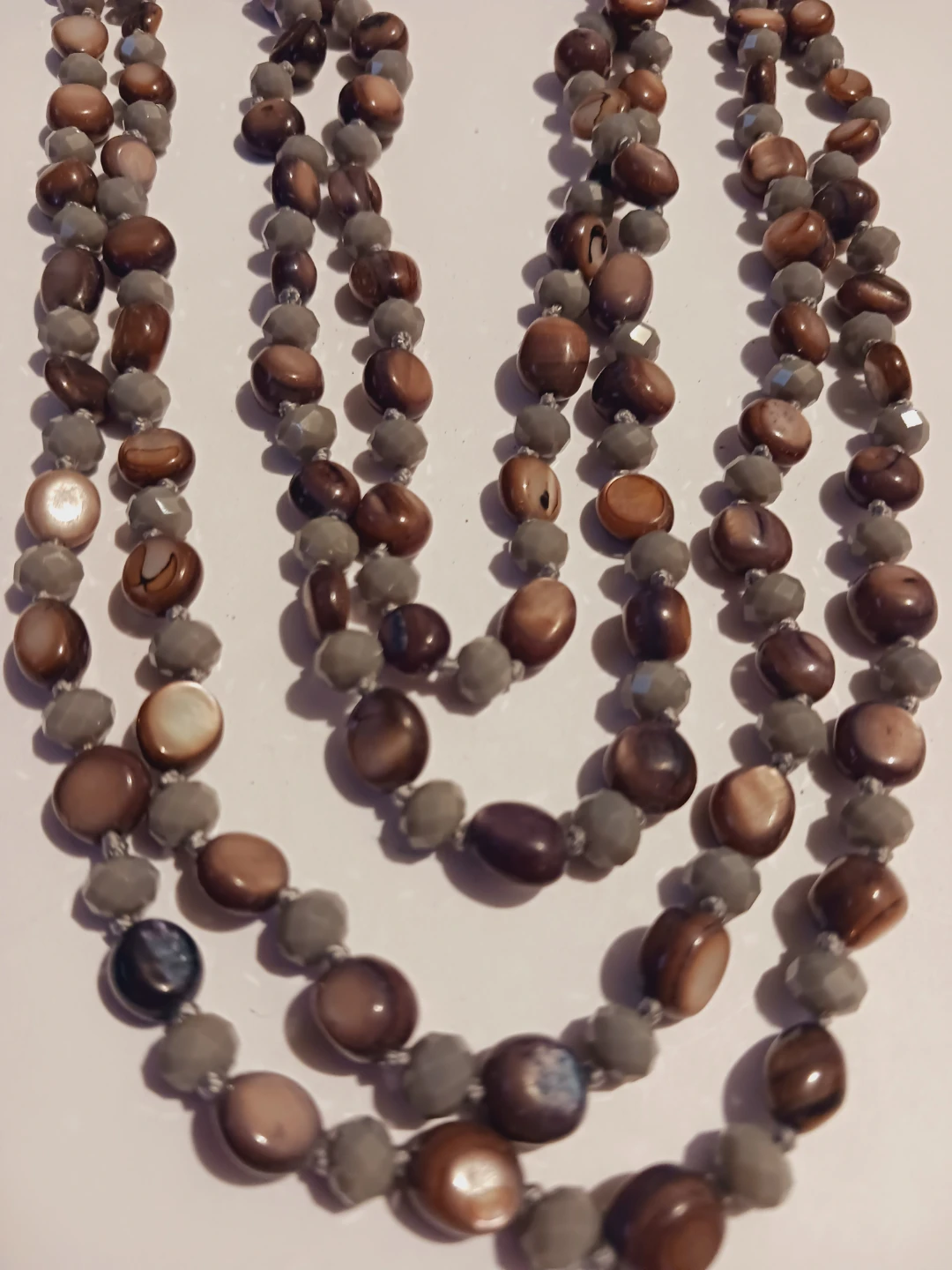 New !! Beautiful Mother of Pearl Long Beaded Necklace - photo 3