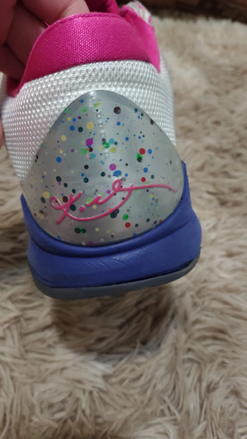 Kobe Nike zoom 5 proto kay-yow cancer awareness month - photo 2
