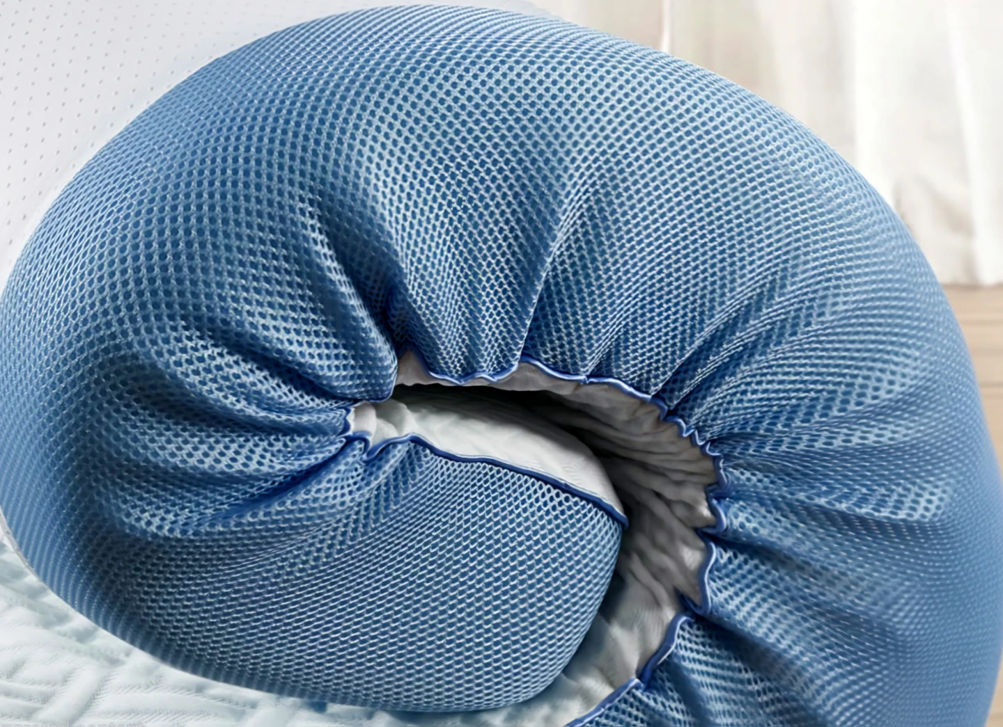 Cooling Memory Foam Mattress Topper & Removable Cover - photo 3