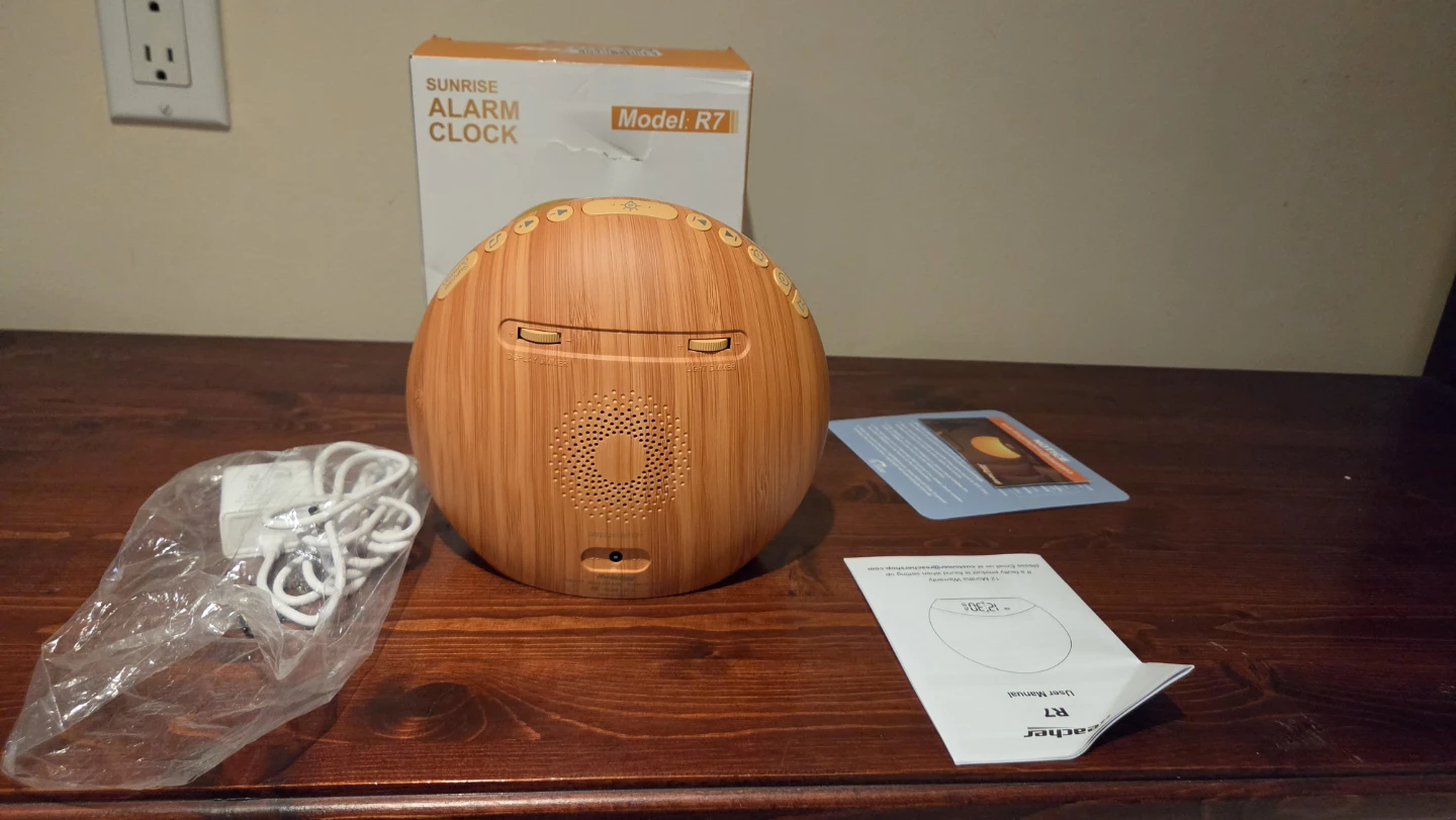 BRAND NEW Sunrise Alarm Clock Model R7 - photo 3