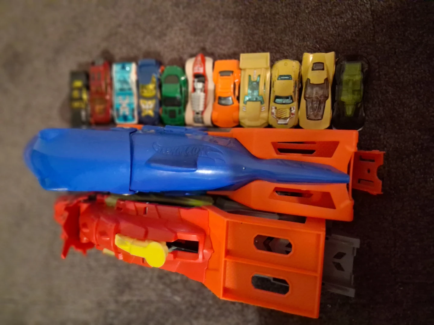 Hot Wheels Stunt Set and 10 Cars