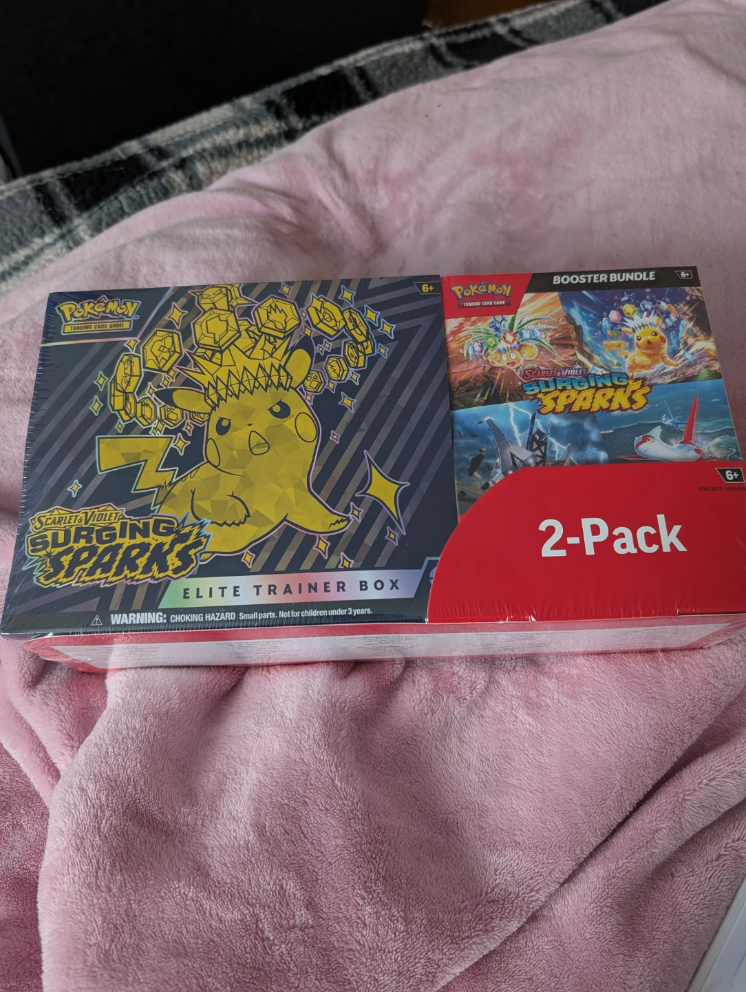 Pokemon TCG Scarlet & Violet-Surging Sparks Elite Trainer Box