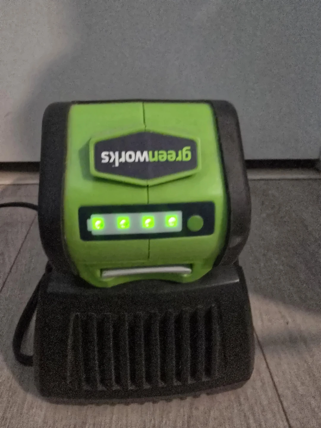 Genuine OEM Greenworks 40V Battery & Charger - photo 2