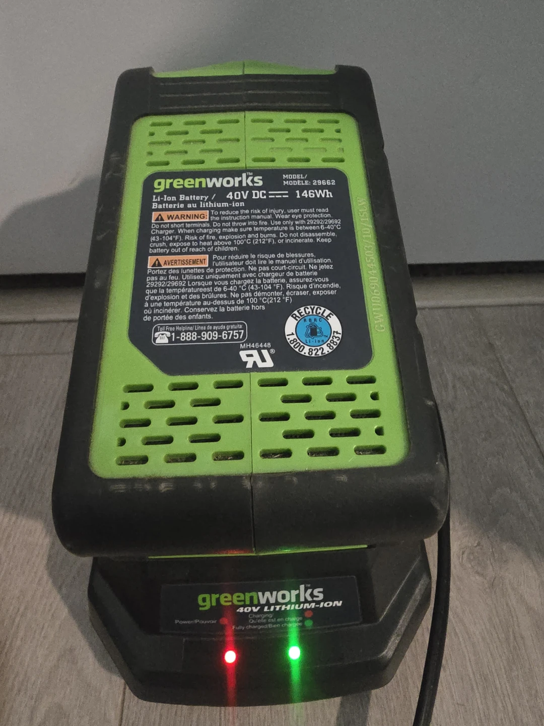 Genuine OEM Greenworks 40V Battery & Charger - photo 3