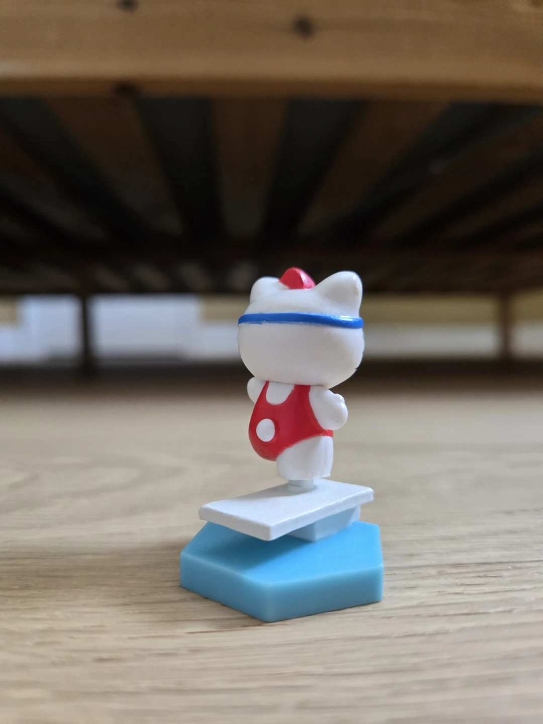 Vintage 2007 Sanrio Hello Kitty Swimmer Figurine Toy - photo 2