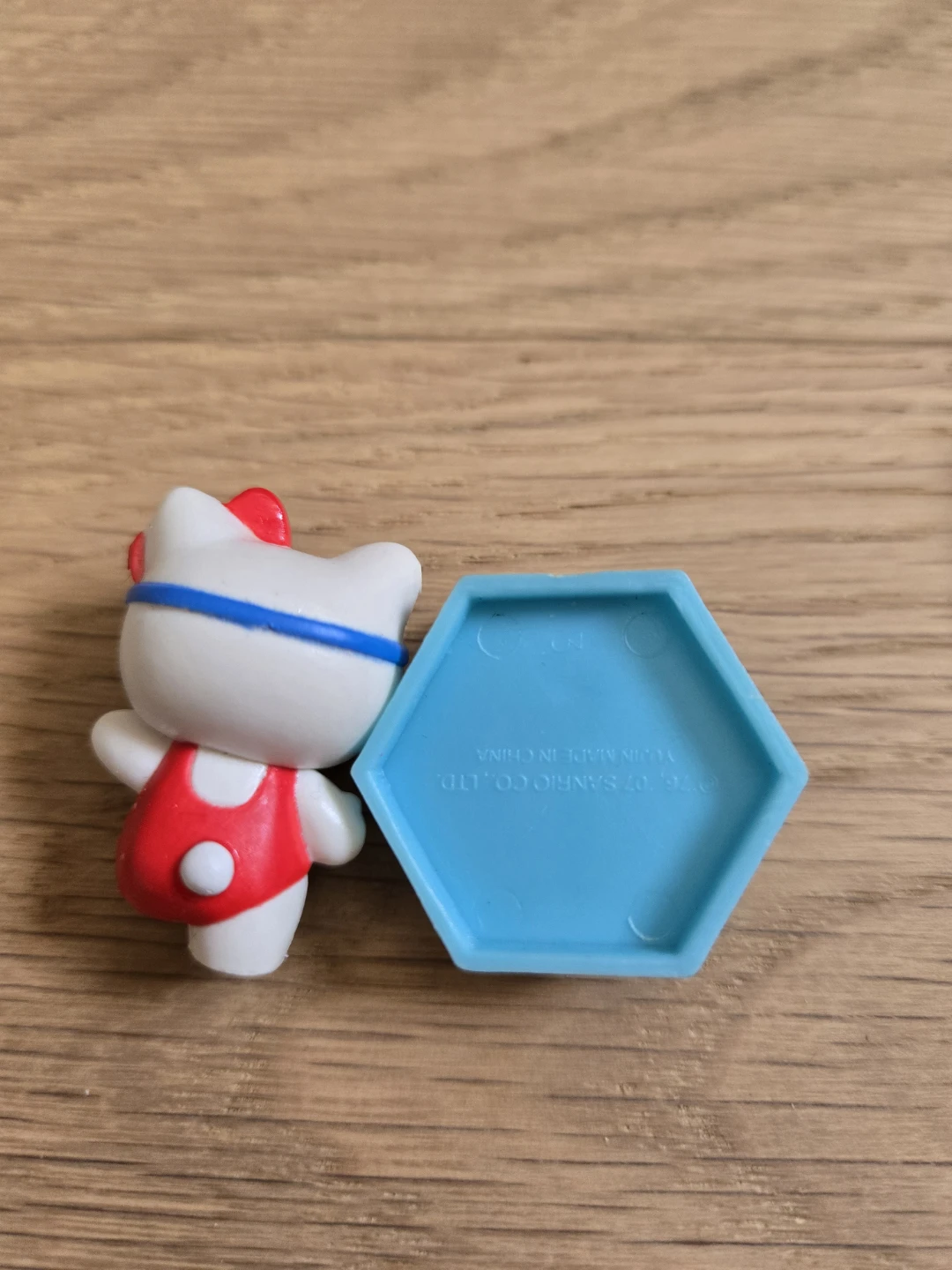 Vintage 2007 Sanrio Hello Kitty Swimmer Figurine Toy - photo 4