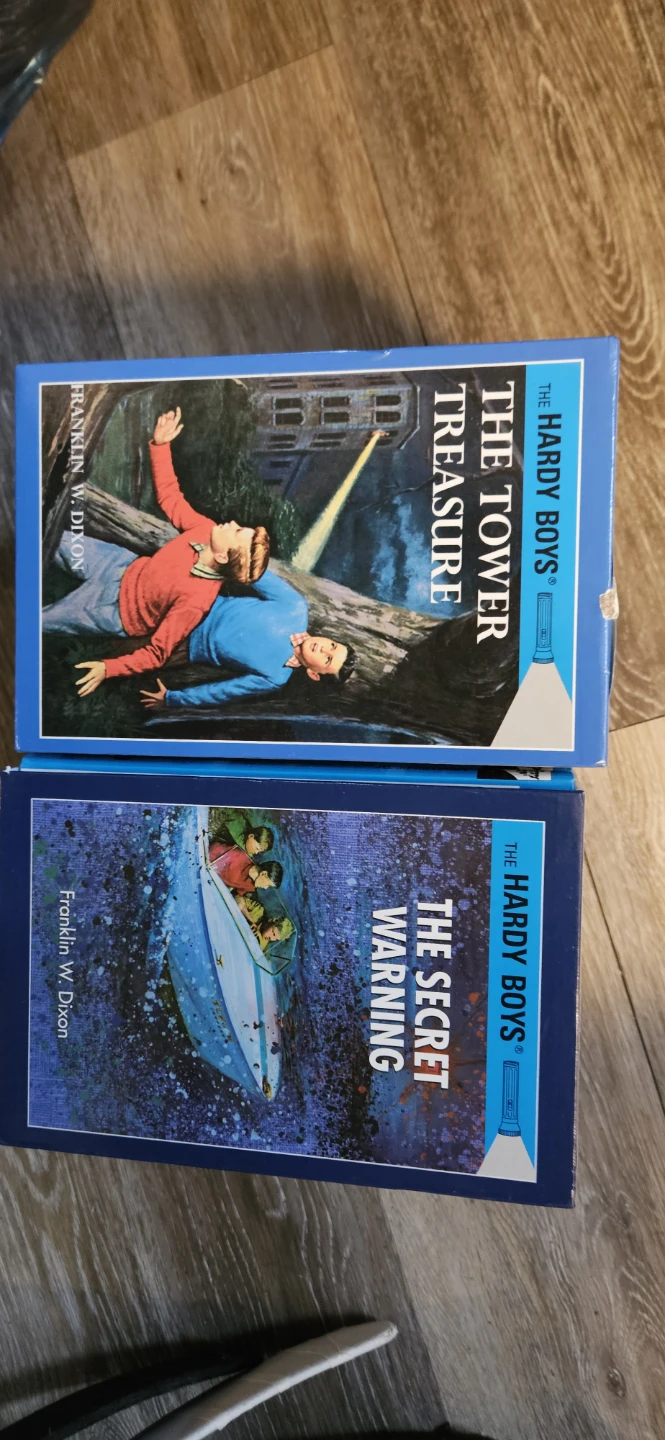 The Hardy Boys Collection 20 Books - photo 3