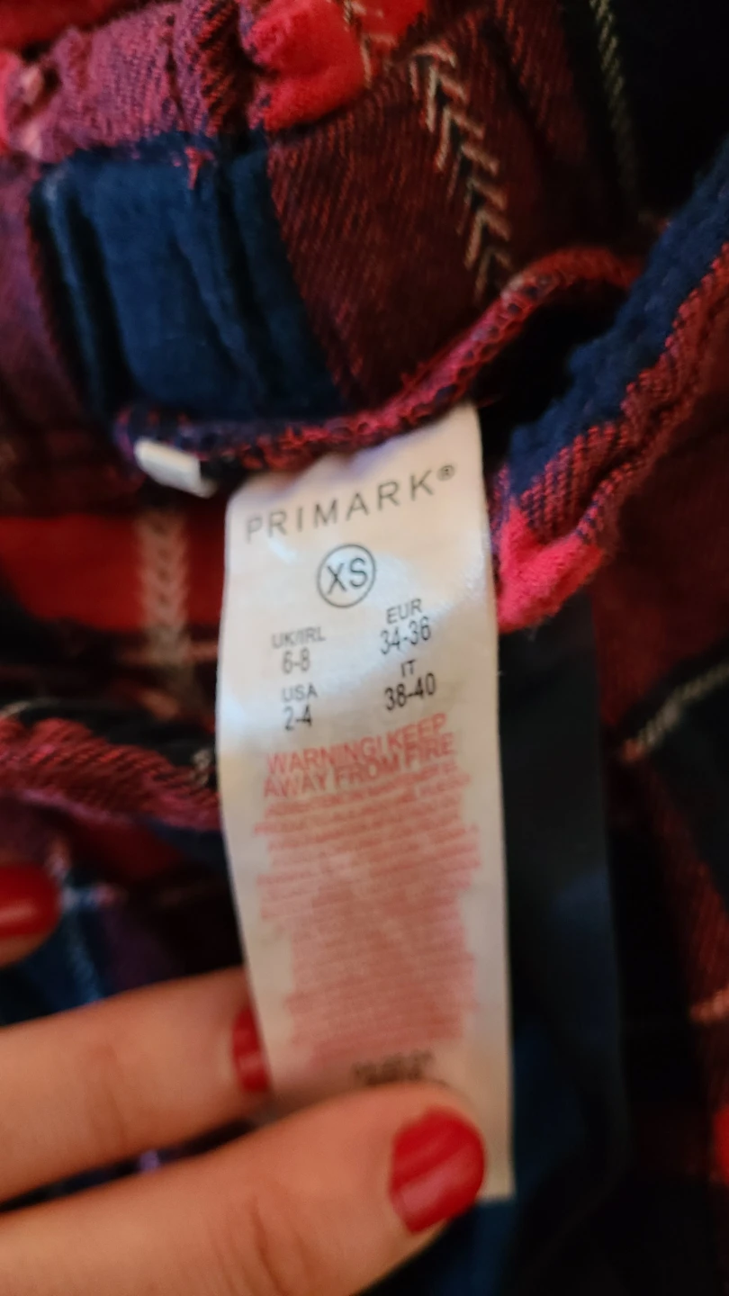 Great condition - Primark Red Plaid Pajama Jumpsuit XS - photo 2