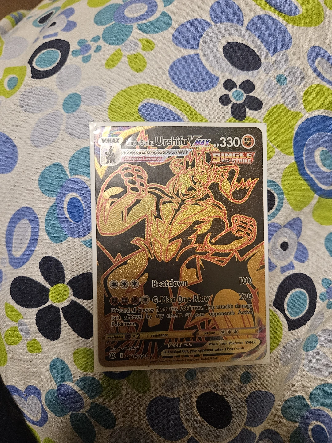 Single Strike Urshifu VMAX TG29/TG30 Pokemon Card