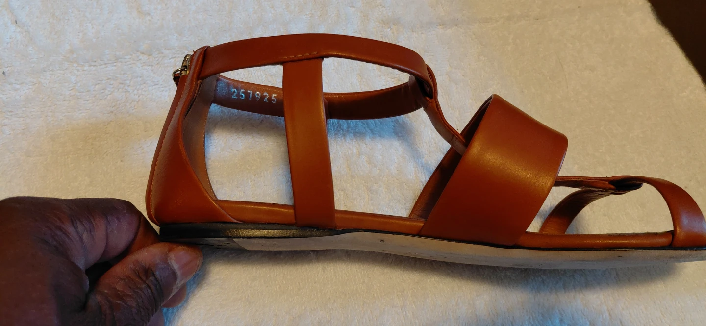 Gucci Brown Leather Flat Sandals Size 40 - photo 5