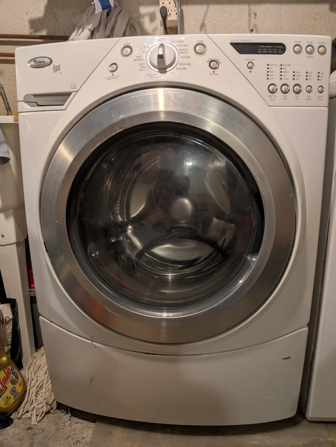 Whirlpool Duet HT Front Load Washer
