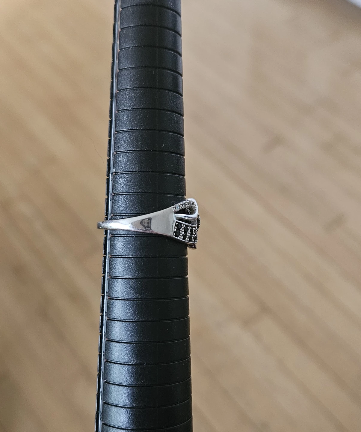 Sterling Silver Infinity Ring with Black spinel and CZ Stones - photo 2