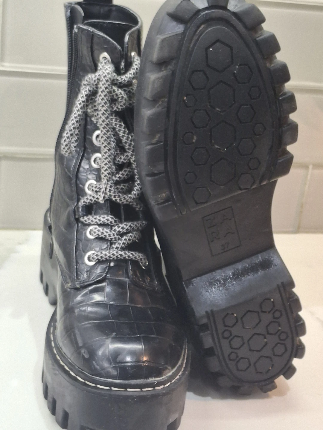 Zara Combat Boots - Size EU 37 - photo 2