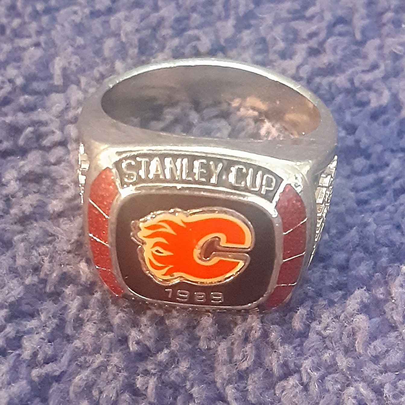 Calgary Flames Stanley Cup Champions 1989 Replica Ring - photo 2