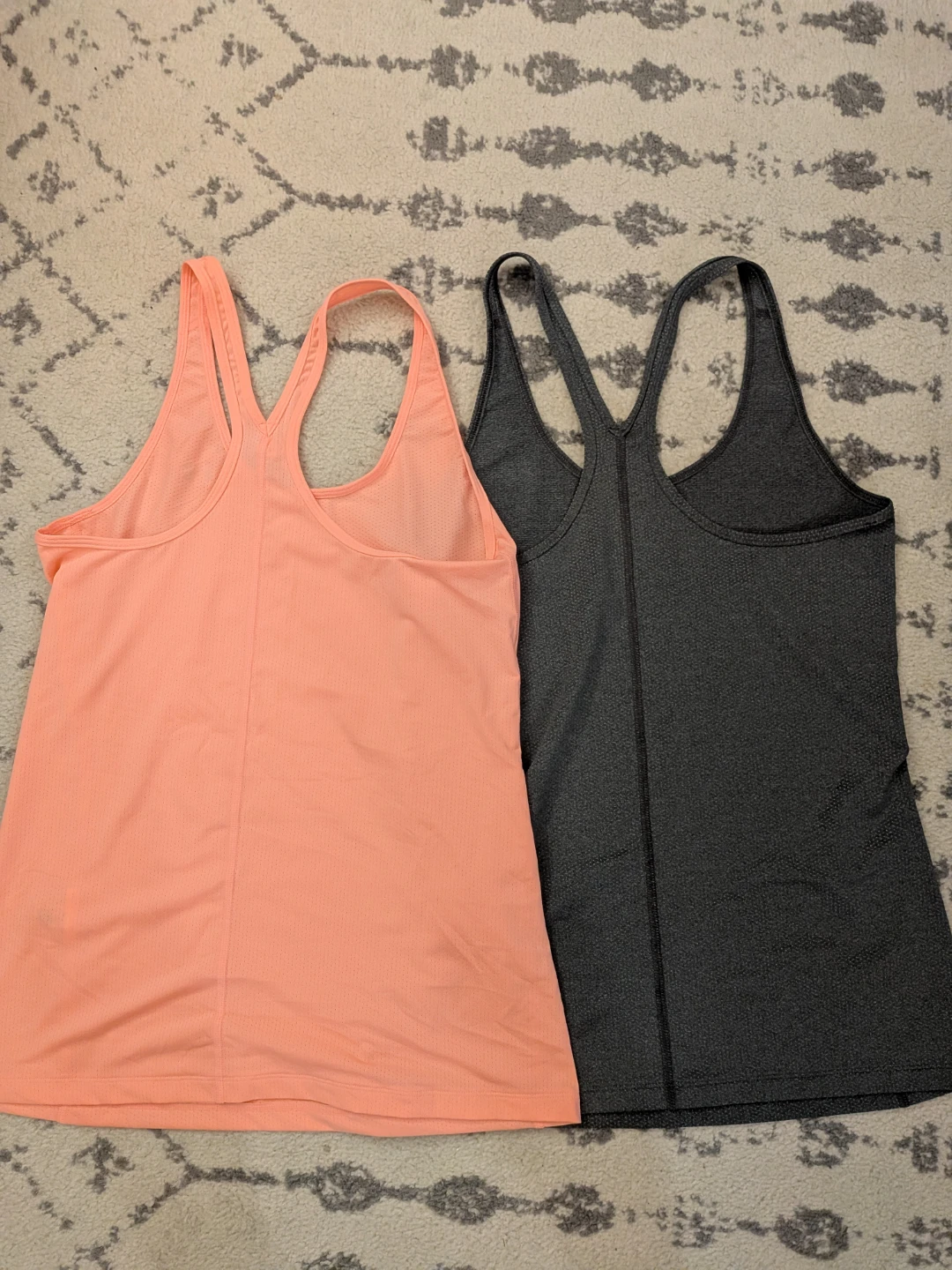 Under Armour Women's Tank Tops - photo 2