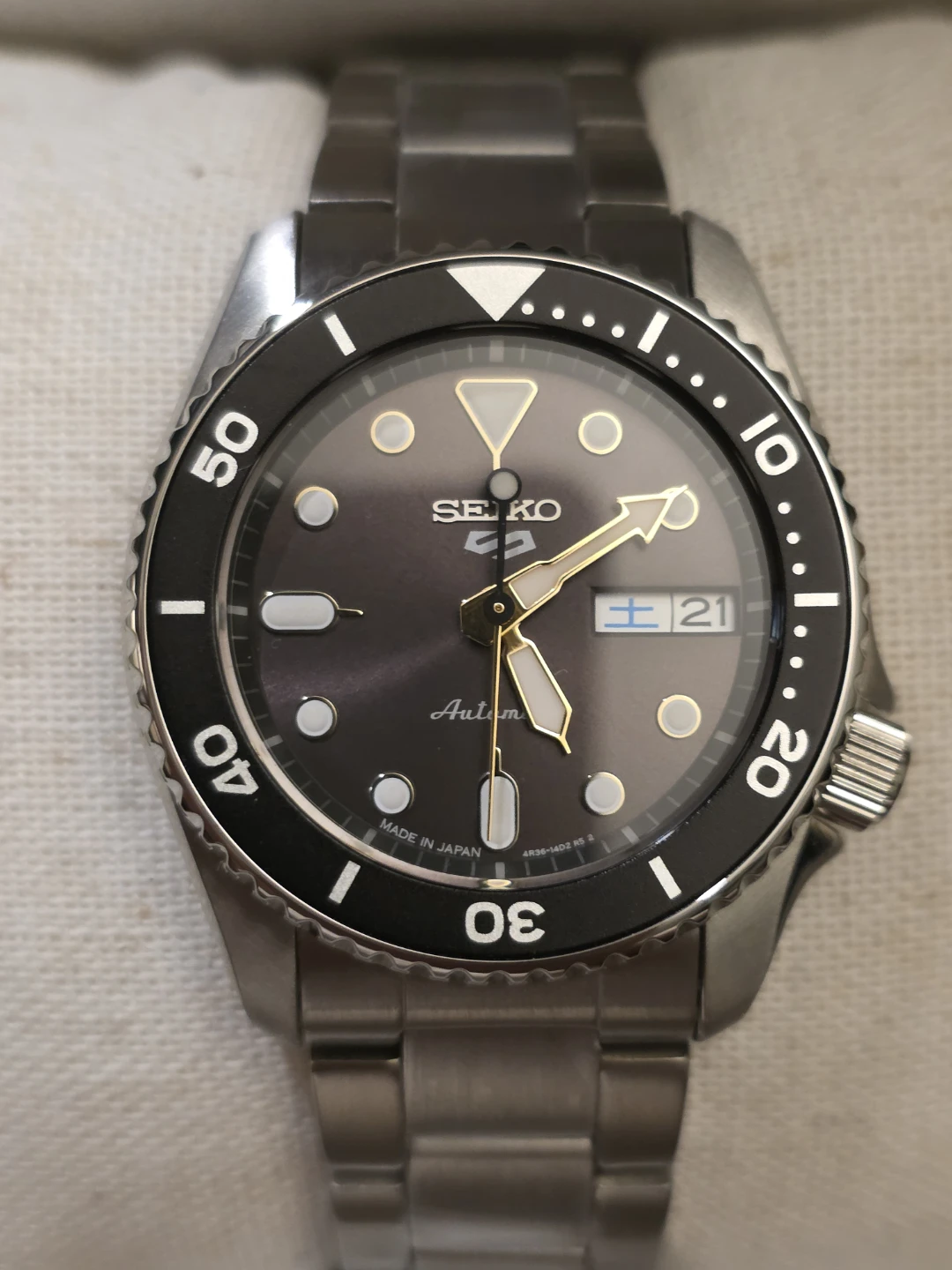Seiko 5 Sports Automatic Watch (SBSA301)