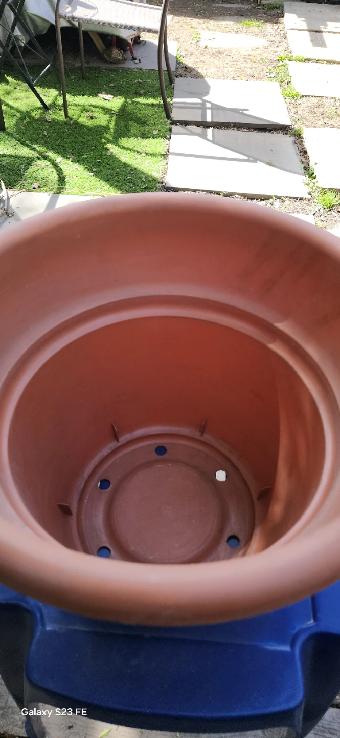 Duraco Products 14"×11"-inch Terracotta Plastic Planter - photo 4