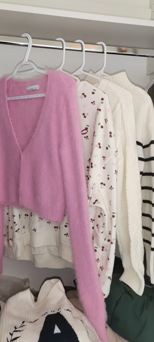 Sweaters on sale - photo 5