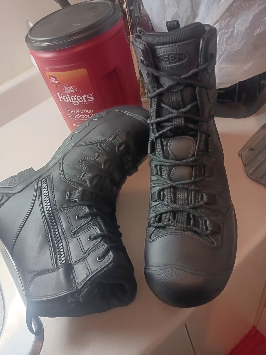 KEEN Black Waterproof Composite Toe Work Boots with Side Zip