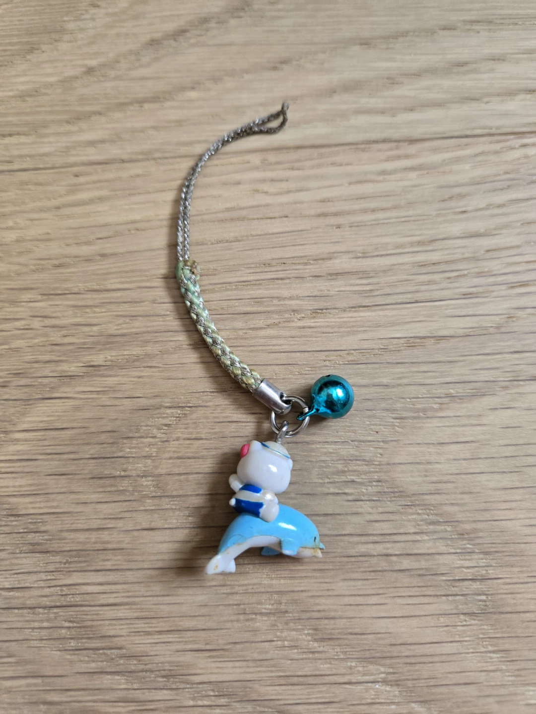 Vintage 2005 Hello Kitty Sanrio Dolphin Keychain Strap Yokohama - photo 2