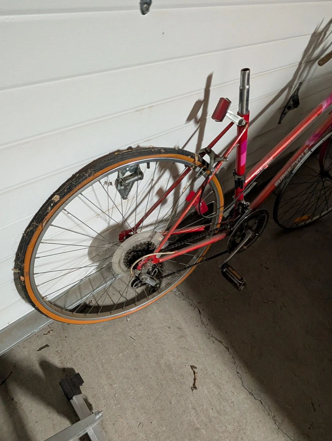 Red Supercycle 12-Speed Road Bike - photo 2