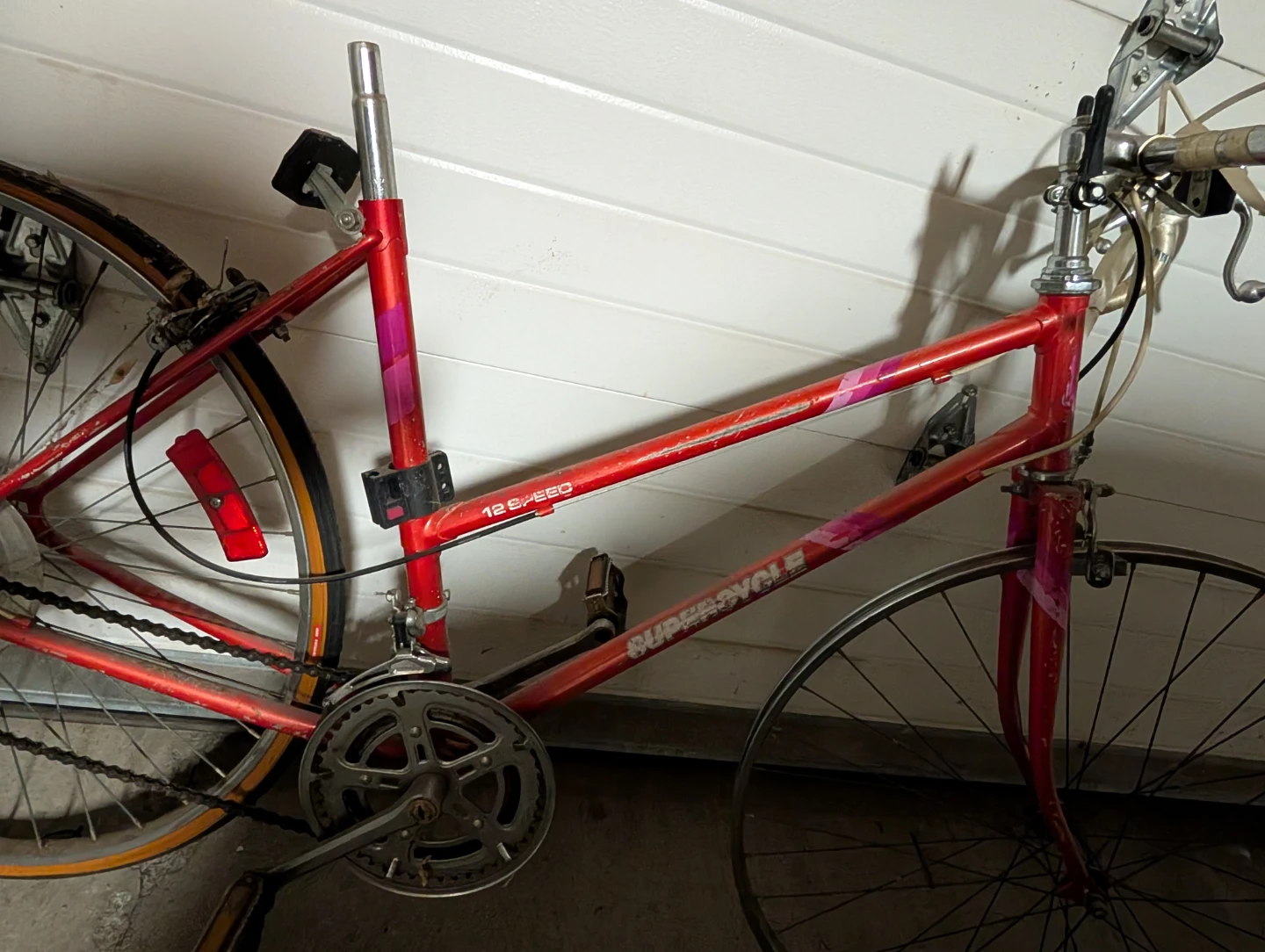 Red Supercycle 12-Speed Road Bike - photo 3