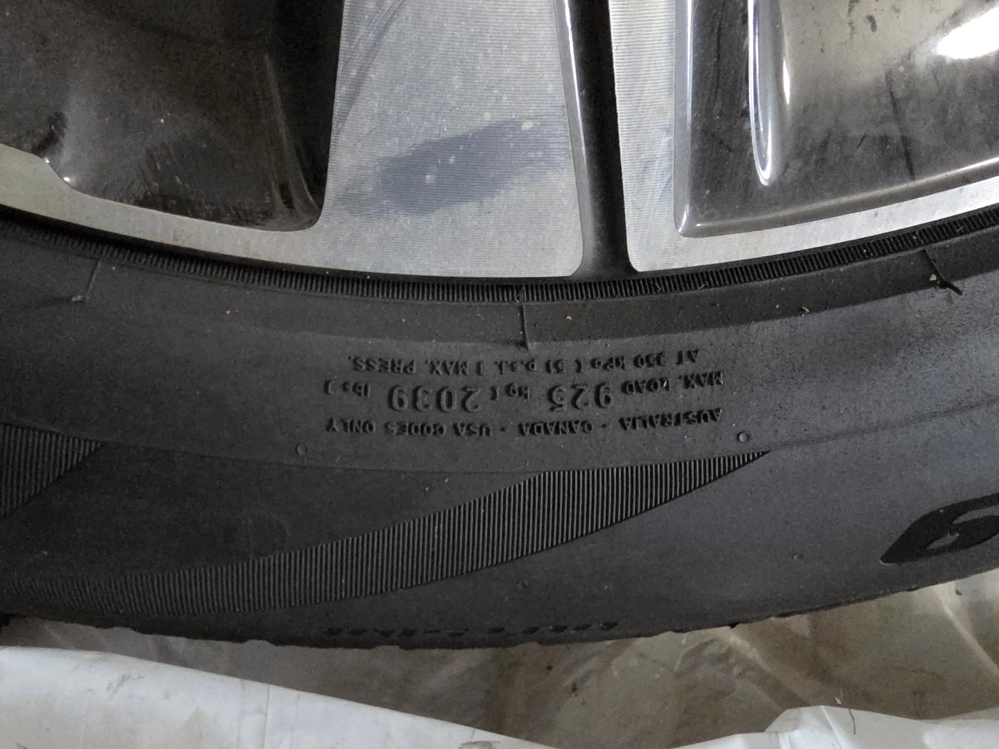 Pirelli Scorpion Zero All Season Tire 255/55R19 Volvo XC60 - photo 4