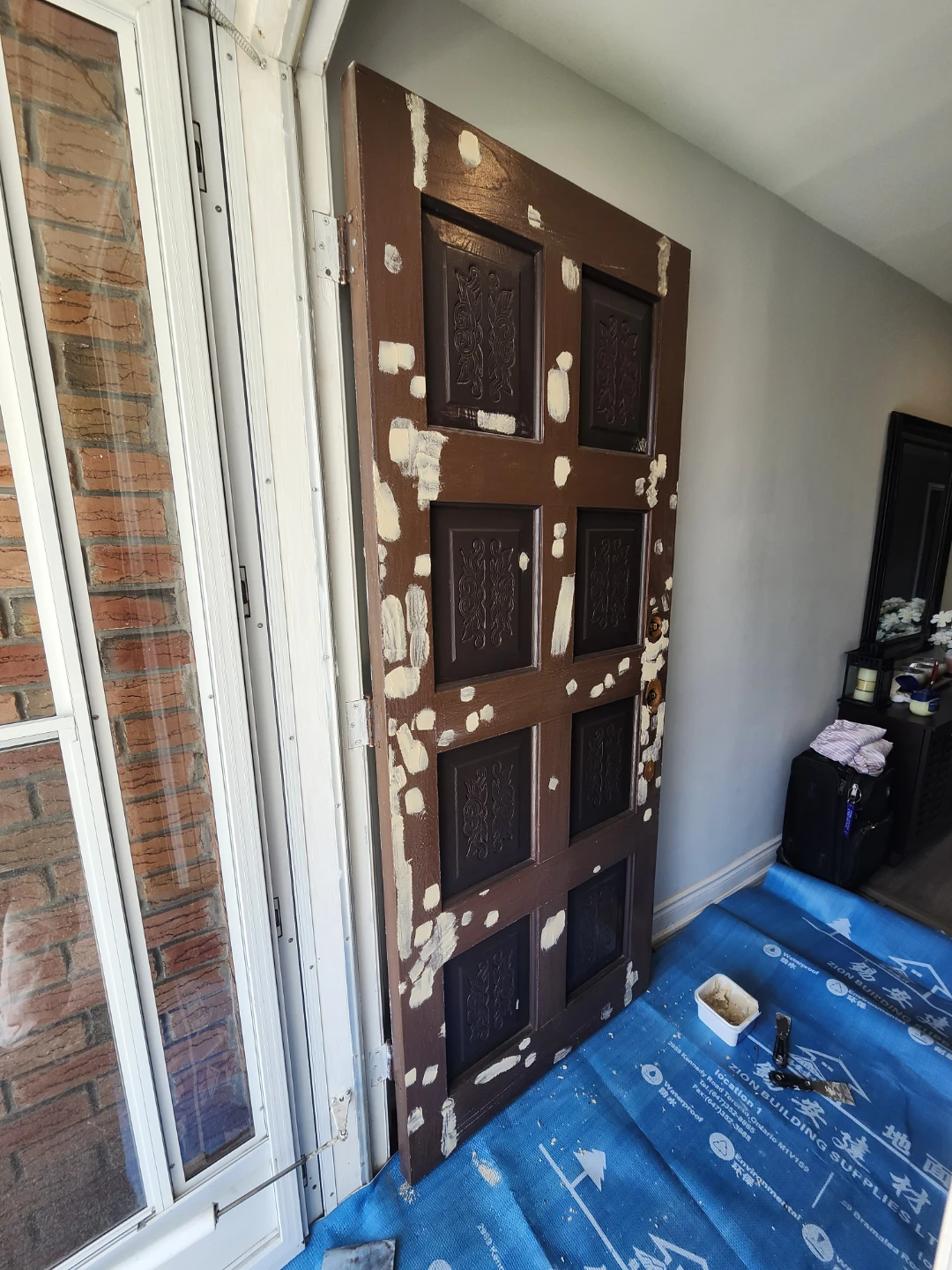Painting door and garage door - photo 3