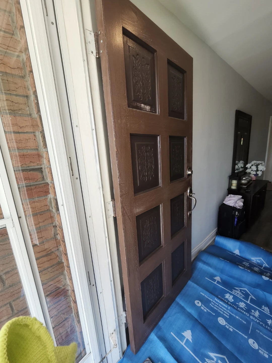 Painting door and garage door - photo 5