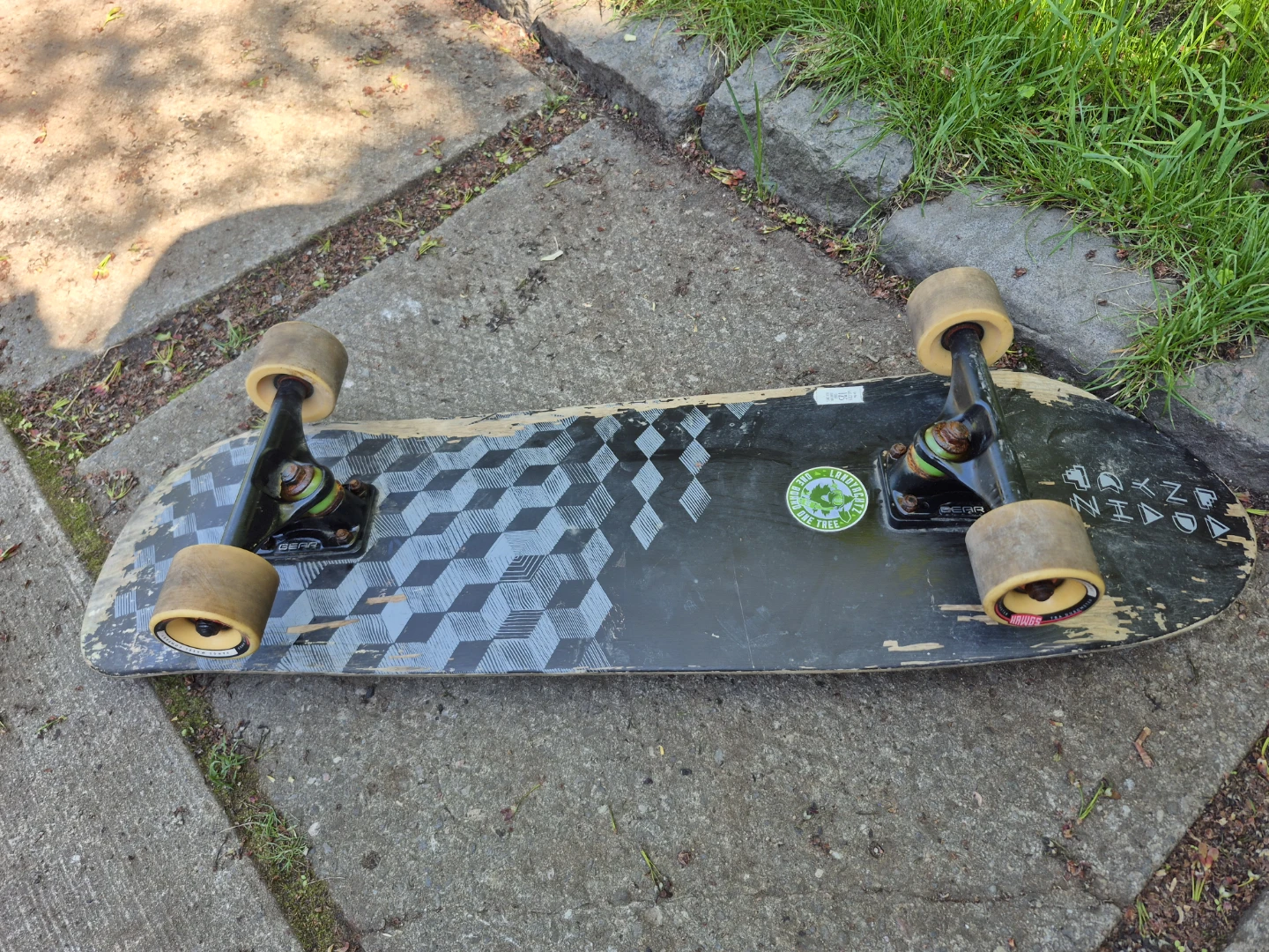 Adan Skateboard - photo 3