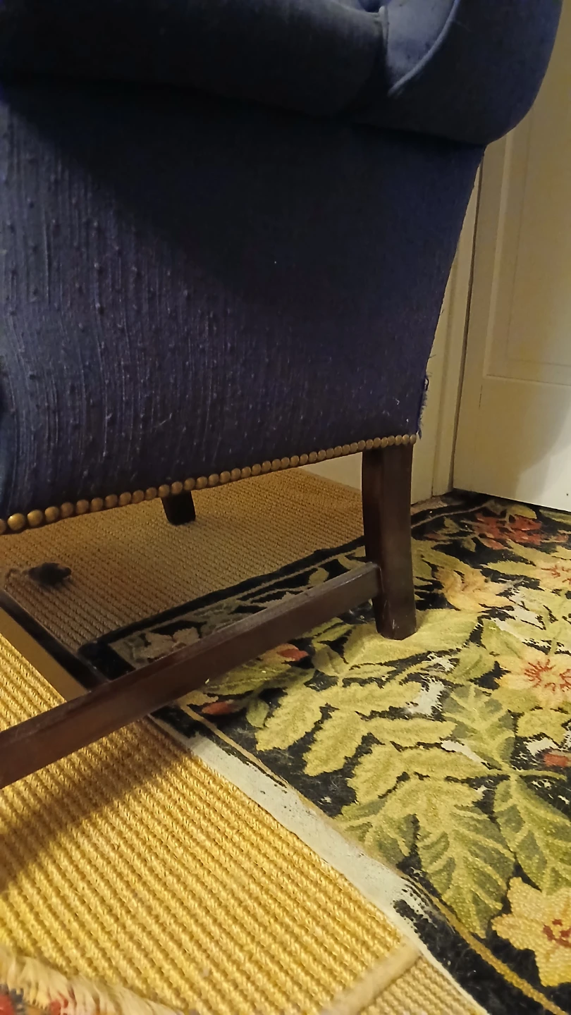Chesterfield Style Wing Chair - photo 2