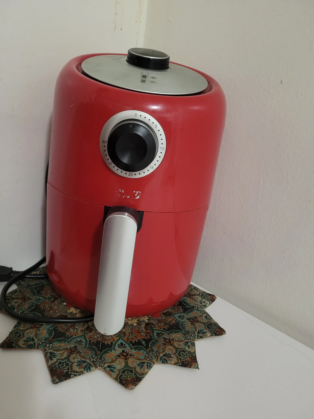 DASH Compact Air Fryer - Red $20