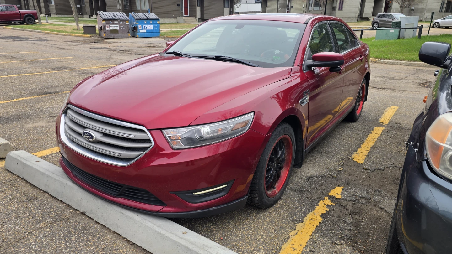 2013 Ford Taurus SEL