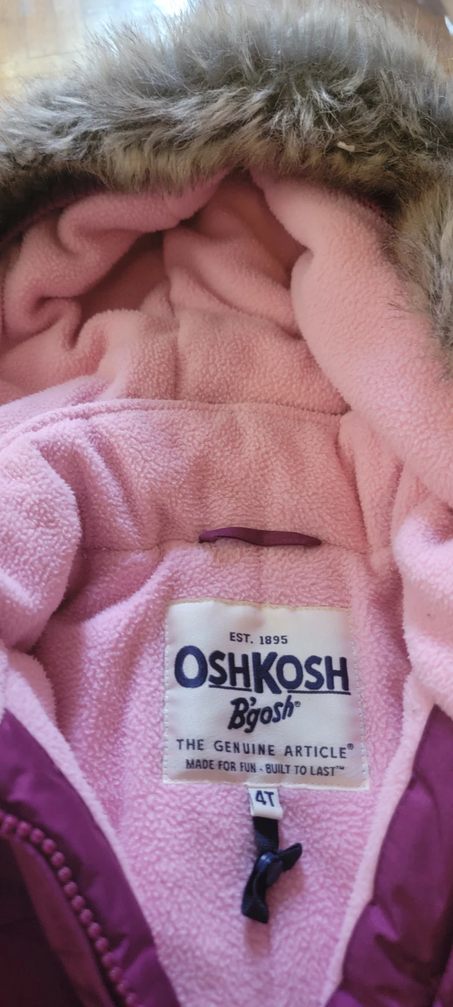 OshKosh B'gosh Girls Winter Jacket Size 4T - photo 2