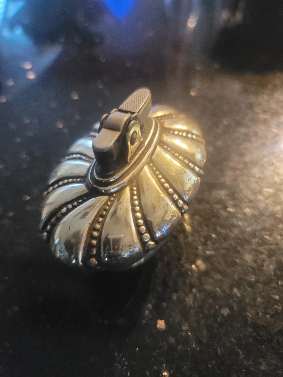 Vintage Tabletop Lighter - photo 2