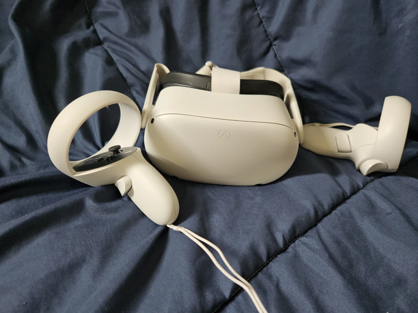 Meta Quest 2 VR Headset with Controllers